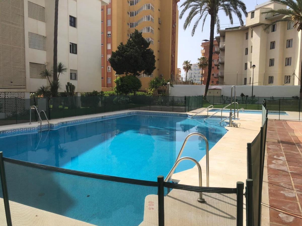 Carihuela Playa, Torremolinos Apartment Exterior foto